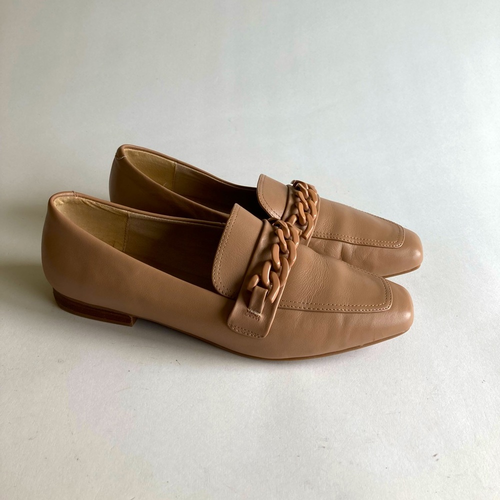Steve Madden Cream Leather Chain Loafers size 10